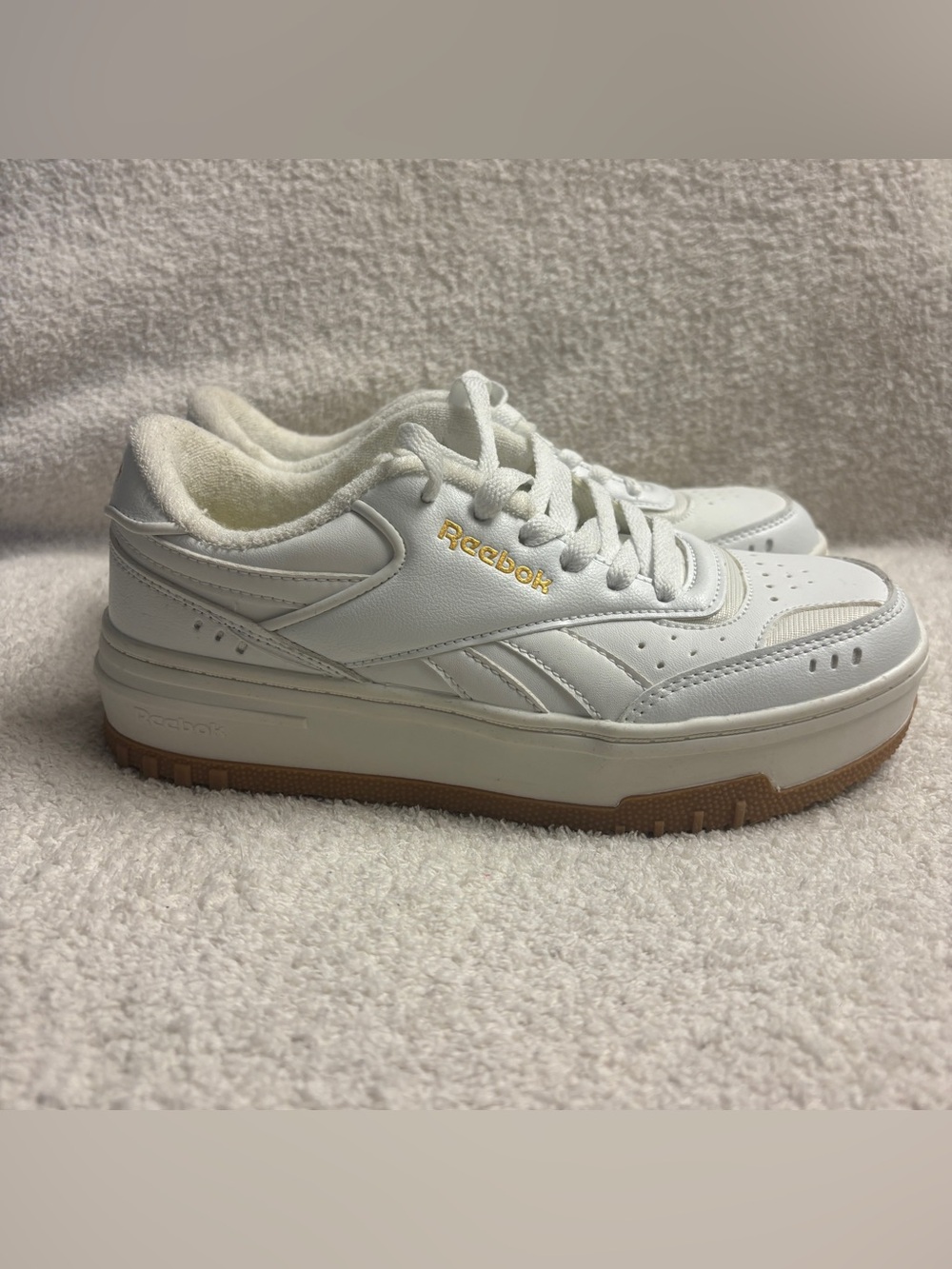 Reebok Court Advance GS Low Top Lace-Up Sneakers  White/Cream/Gum Size 5Y
